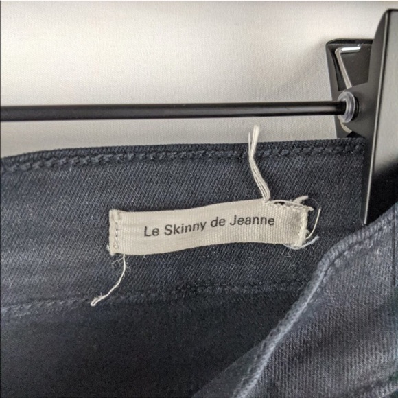 Frame Le Skinny de Jeanne distressed black jeans - Picture 7 of 9